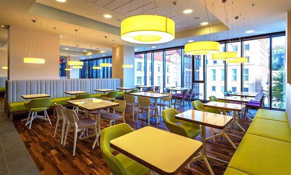 Hampton By Hilton Warsaw City Centre Екстер'єр фото